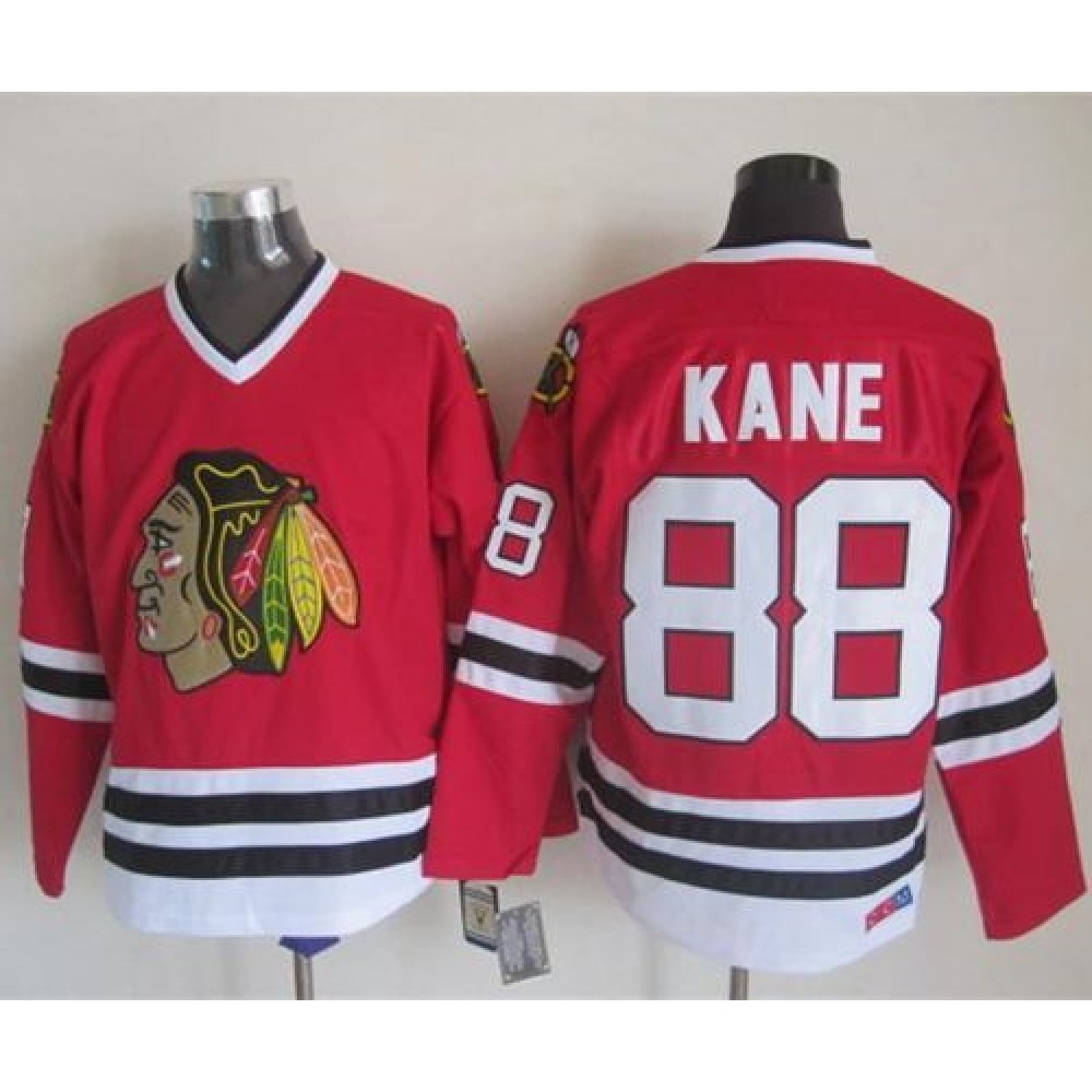 Blackhawks_88_Patrick_Kane_Red_CCM_Throwback_Stitched_NHL_Jersey_bSaEkum9n.jpg