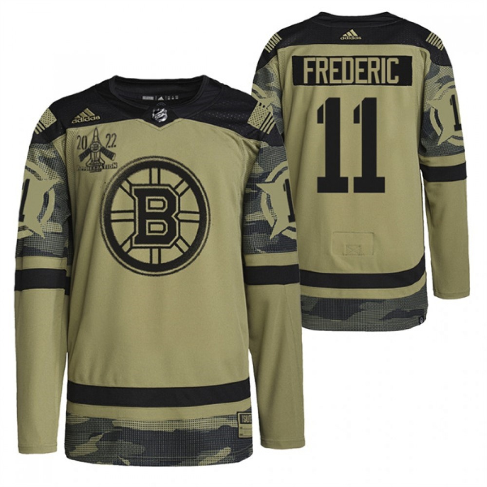 Men_s_Boston_Bruins_11_Trent_Frederic_2022_Camo_Military_Appreciation_Night_Stitched_Jersey_InP1yVi3W.jpg