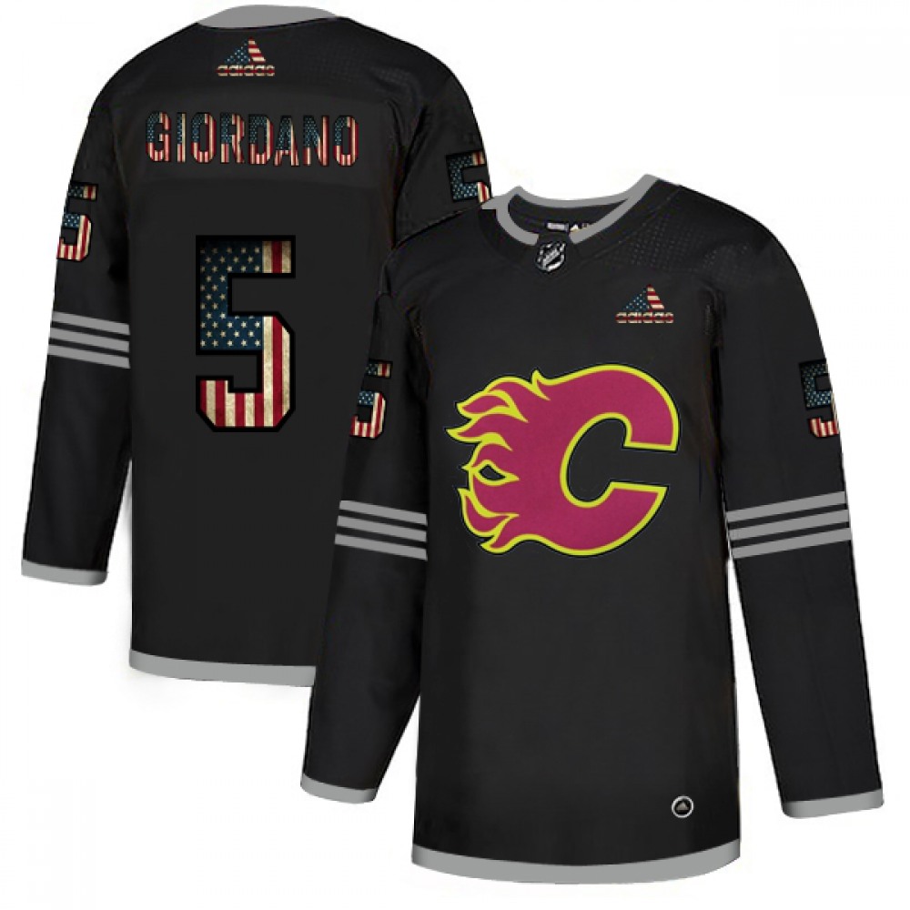 Men_s_Calgary_Flames_5_Mark_Giordano_2020_Grey_USA_Flag_Stitched_NHL_Jersey_BbADOCSTM.jpg